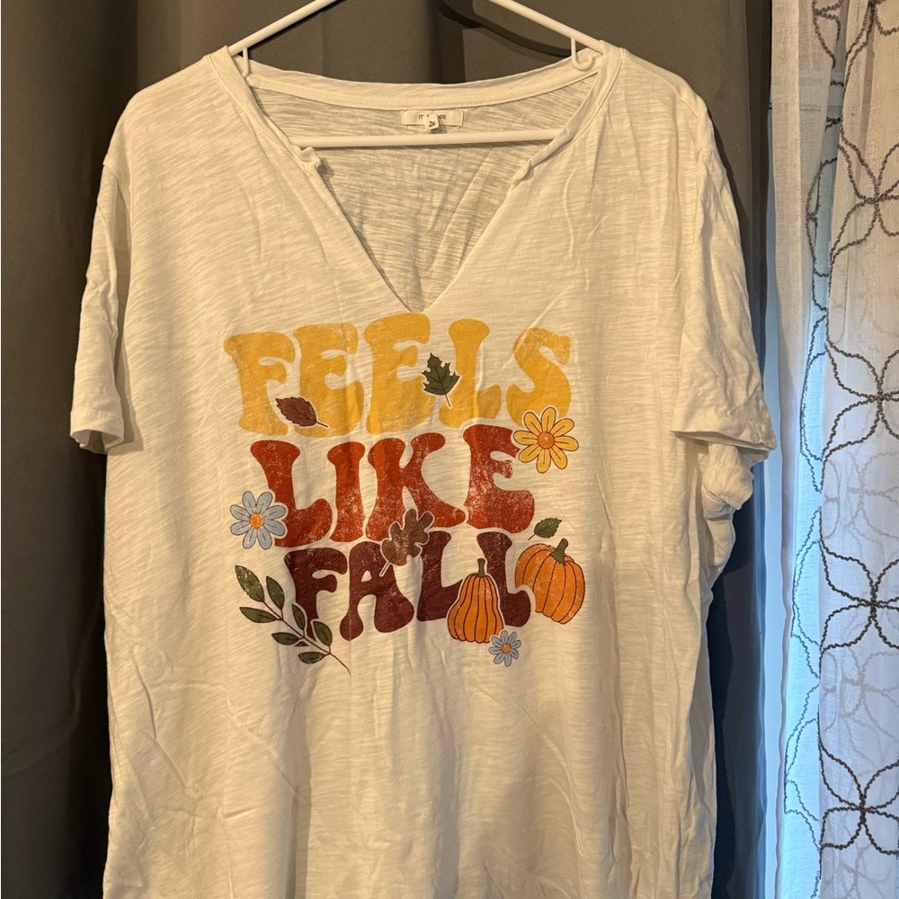 Maurices Cream Graphic Tee Relaxed Fit